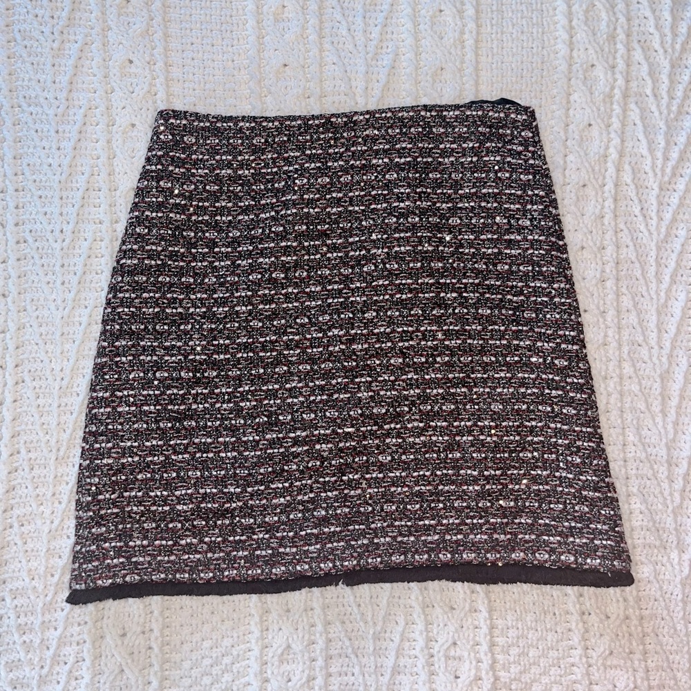 Loft wool skirt - subtle sequins perfect for the holidays